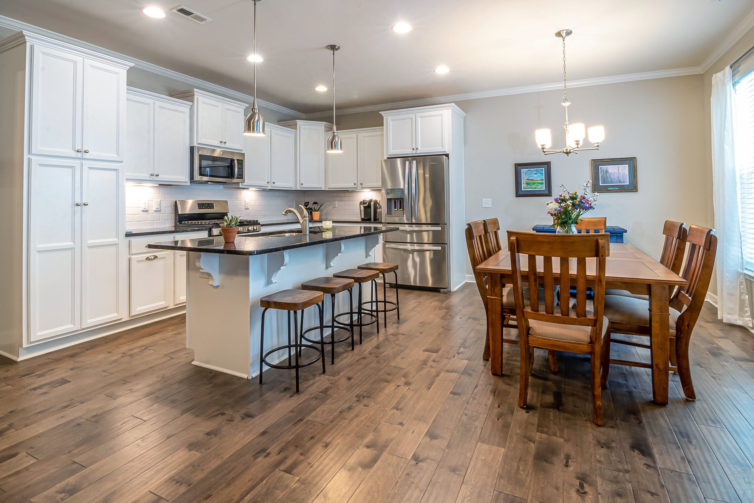 Why You Should Include A Kitchen Island In Your Kitchen Refit